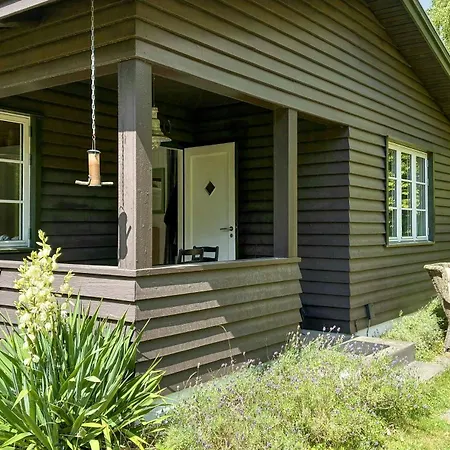 Cozy And Bright Summer House In Asserbo Plantage